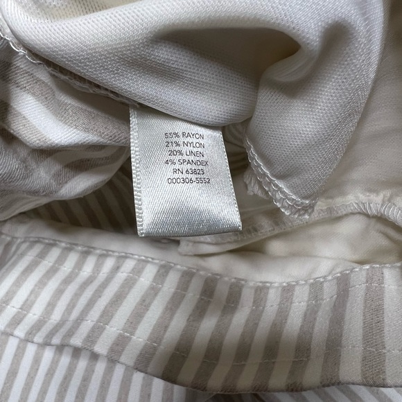 Christopher & Banks Ankle Pants Size 10P Cream Beige Stripe Linen A1-29 - Picture 7 of 10